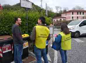 INFORMATORI AMBIENTALI NEI COMUNI DELLALTA VALPOLCEVERA - AMIU Genova