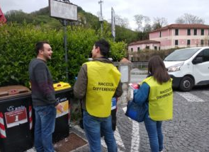 INFORMATORI AMBIENTALI NEI COMUNI DELLALTA VALPOLCEVERA - AMIU Genova